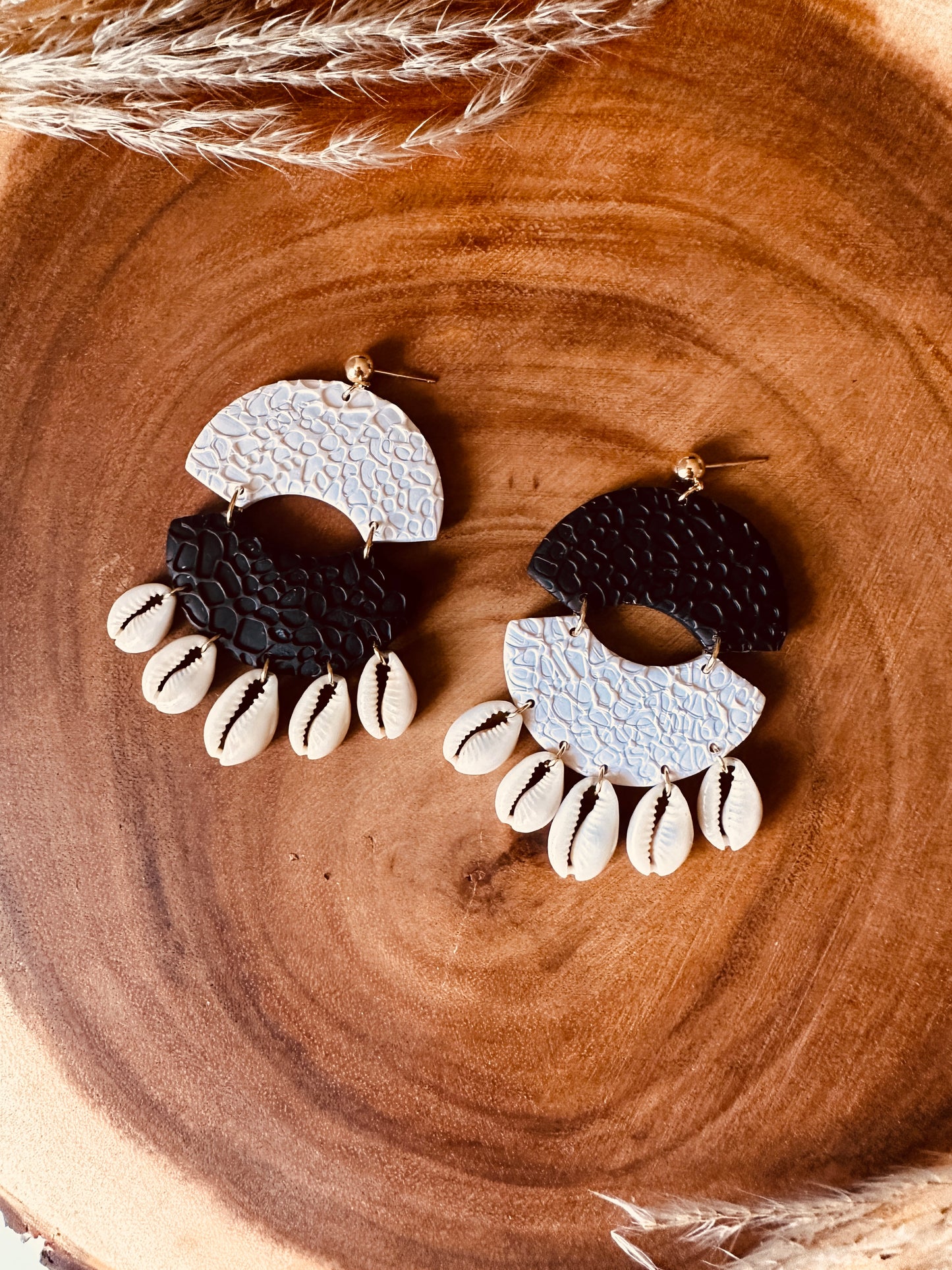 Olivia Ying Yang Earrings