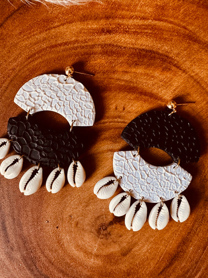 Olivia Ying Yang Earrings