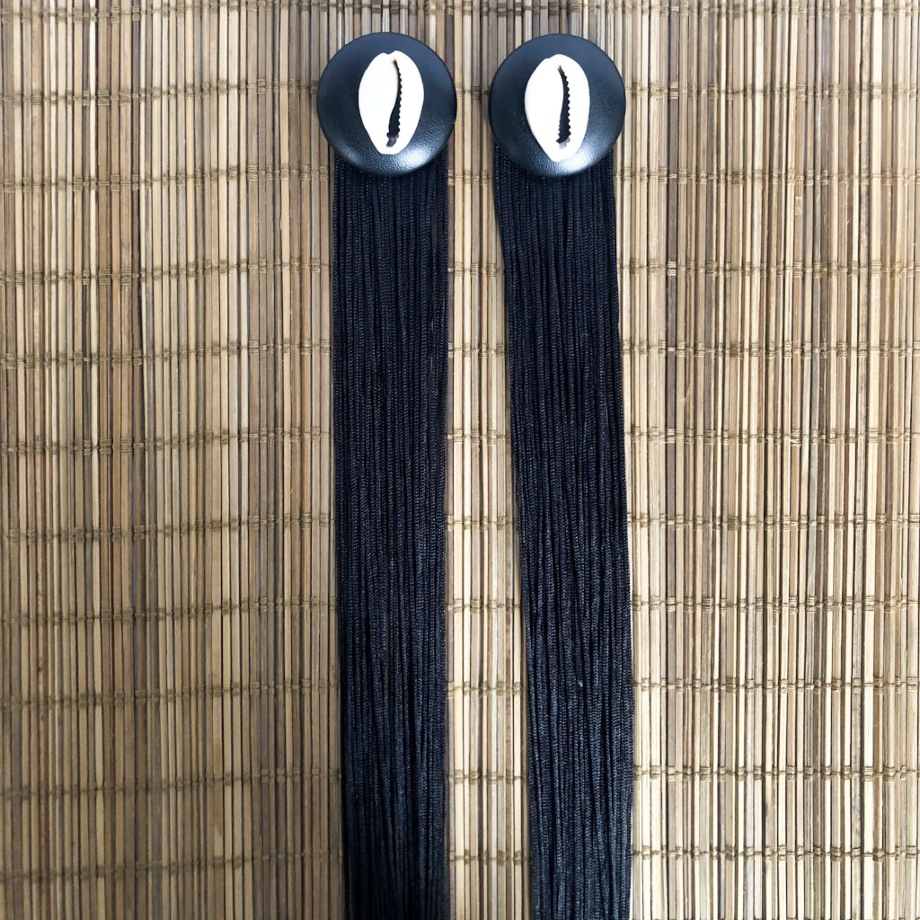 Amara Noire Earrings